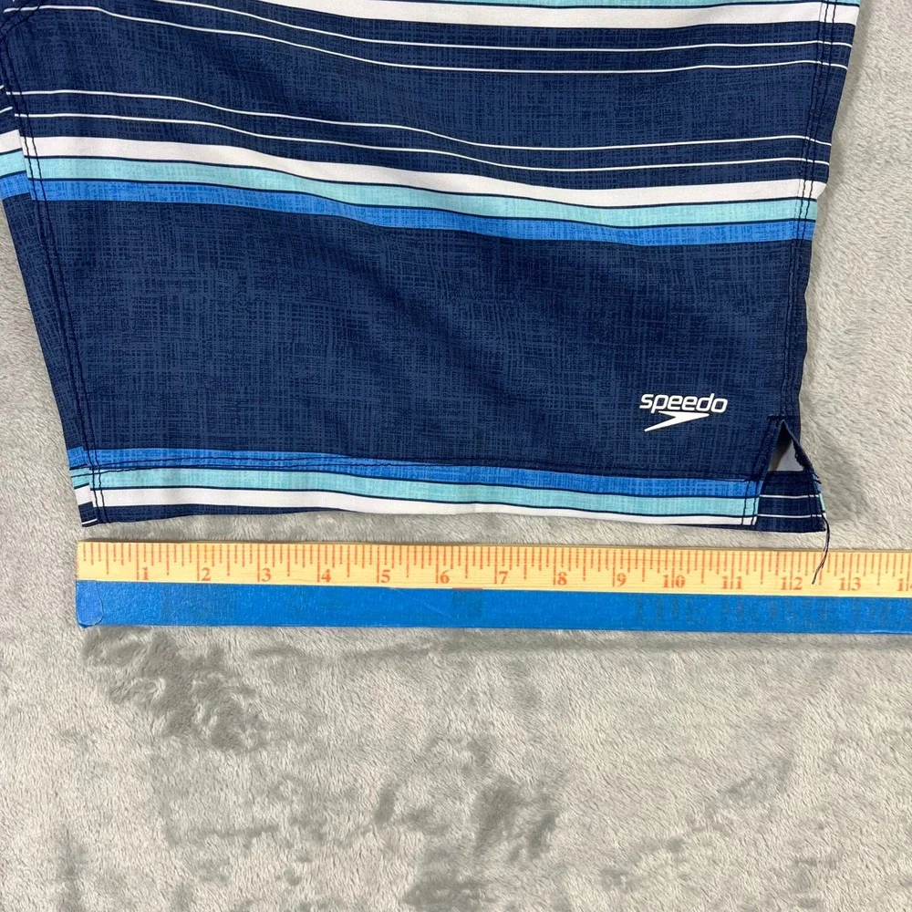 SPEEDO Swim Trunks Mens Large Blue Striped Board Shorts 7778275 Stretch